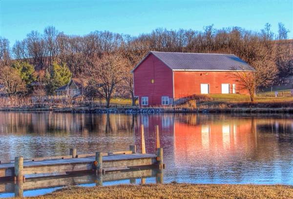 Blue Cottage<br />(Houses by Water)